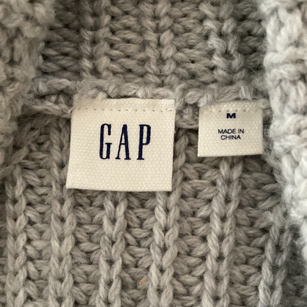 Gap sweater - Picture 5 of 6